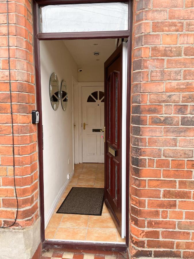 217 Roden Street Apartment Belfast Exterior photo